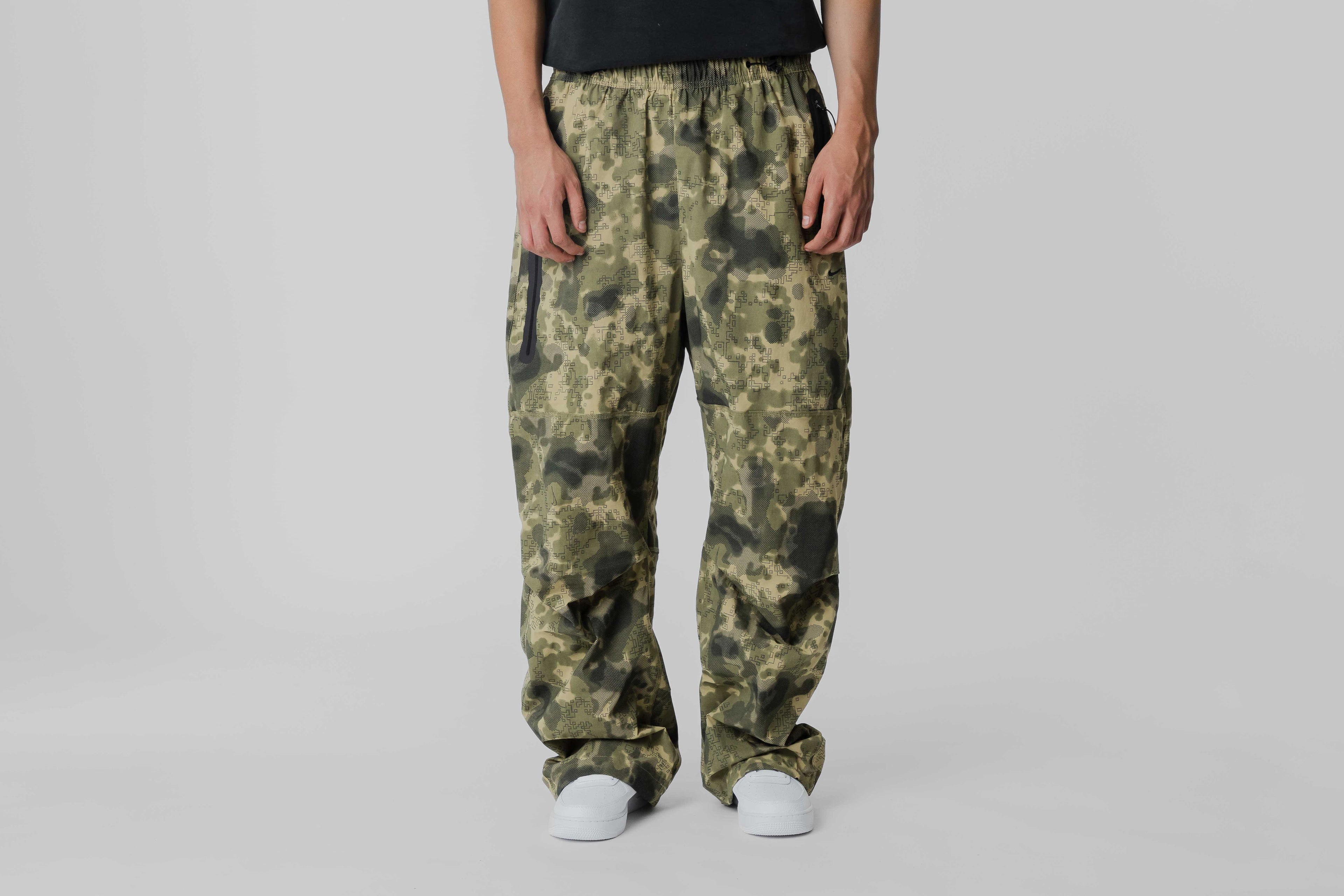 Nike Tech Woven Cargo Pants - [sku] - Lust México