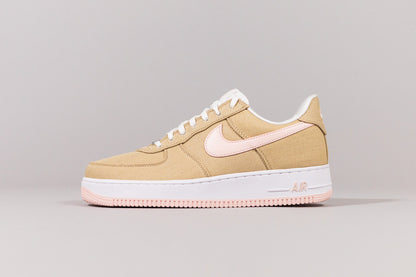 Nike Air Force 1 Low &