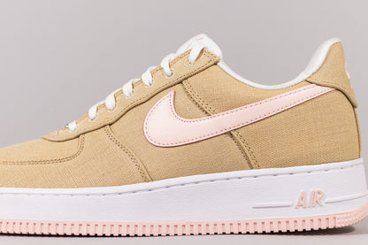 Nike Air Force 1 Low &