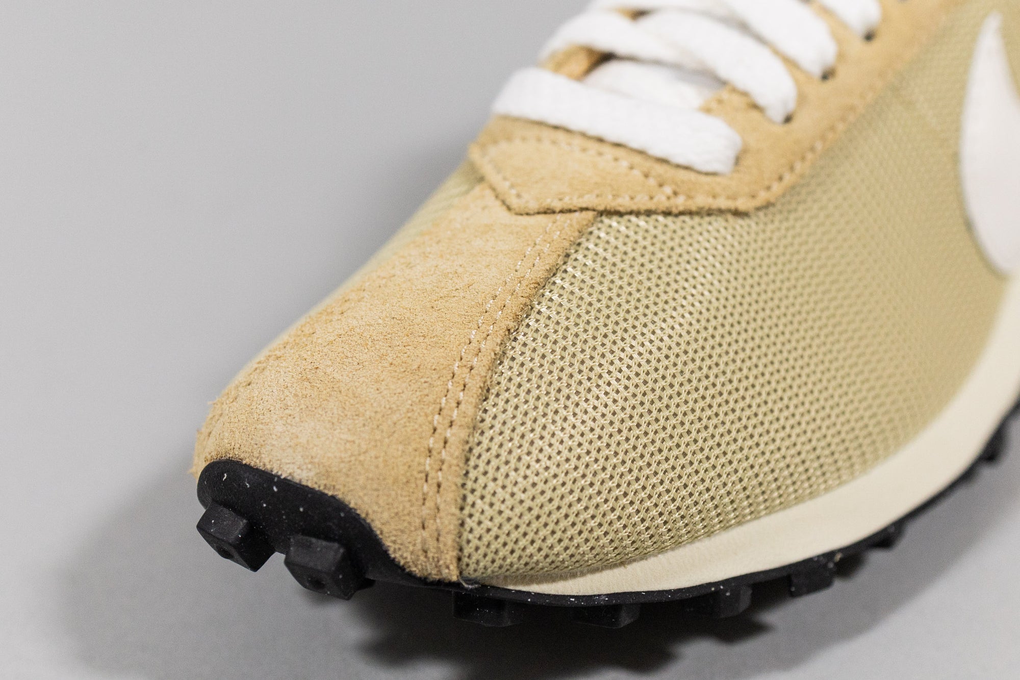 Nike LD-1000 'Sesame and Team Gold' - [sku] - Lust México