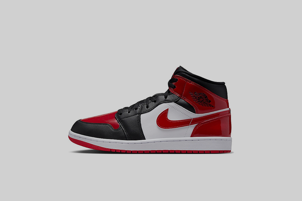 Air Jordan 1 Mid SE 'Black and University Red' - HV4091-006