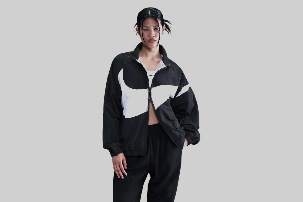 Women's Nike Sportswear Oversized Woven Jacket - HV4107-010