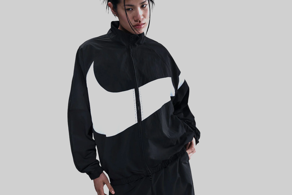 Women's Nike Sportswear Oversized Woven Jacket - HV4107-010
