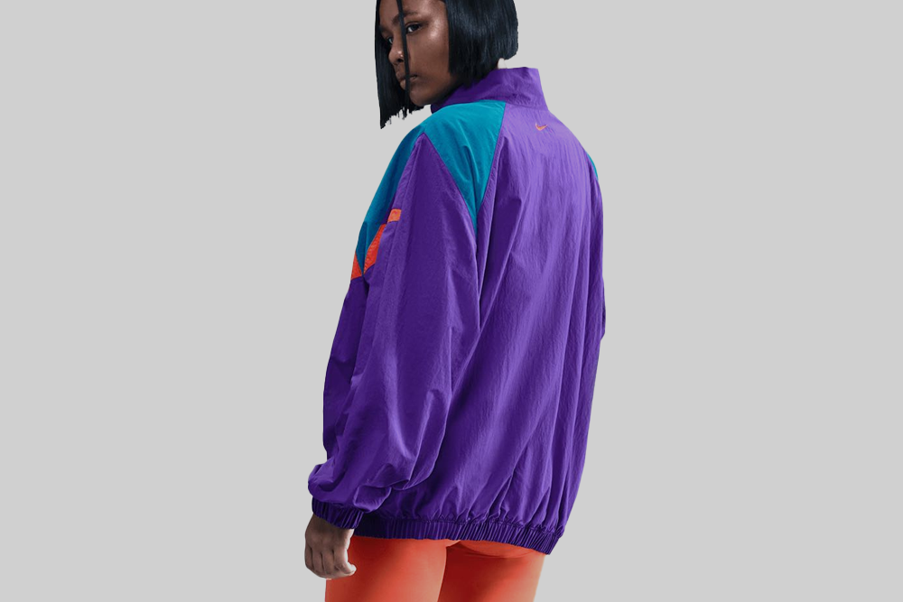 Women's Nike Sportswear Logo Oversized Woven Jacket - HV4107-547