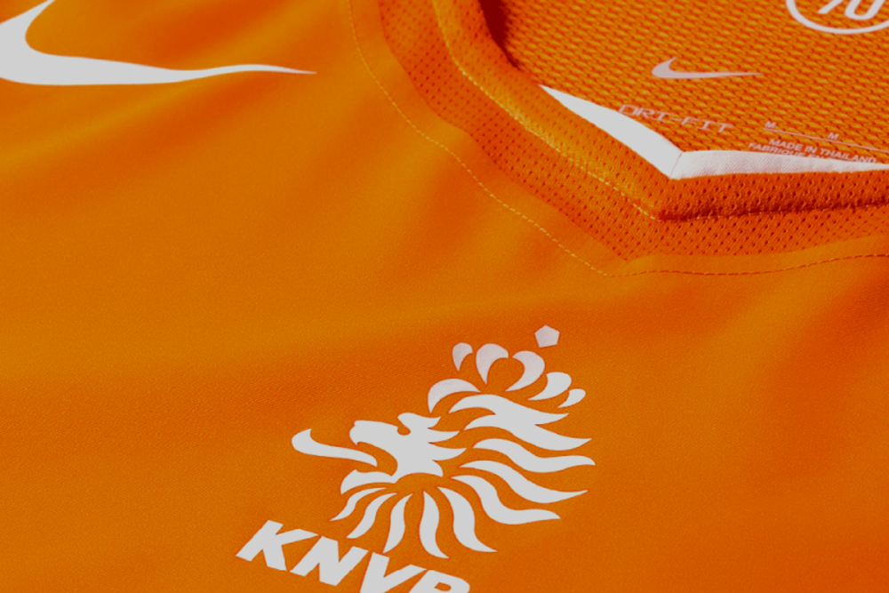 Nike Netherlands 2004 Total 90 Reissue Jersey