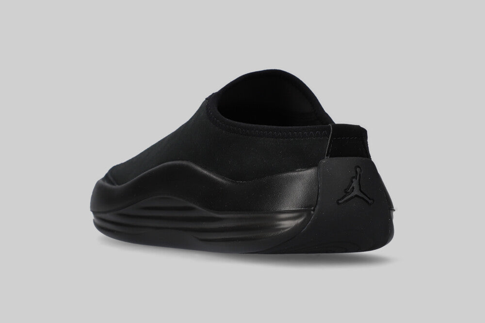 Jordan Future Mule 'Black' - HV5073-005 - Lust México