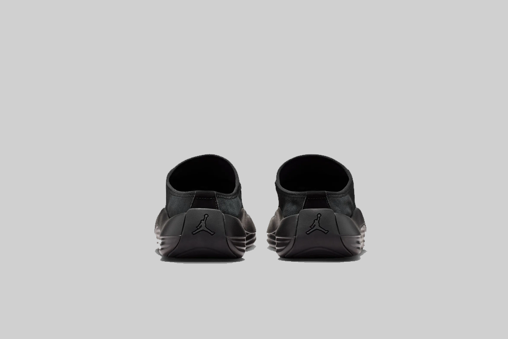 Jordan Future Mule 'Black' - HV5073-005 - Lust México