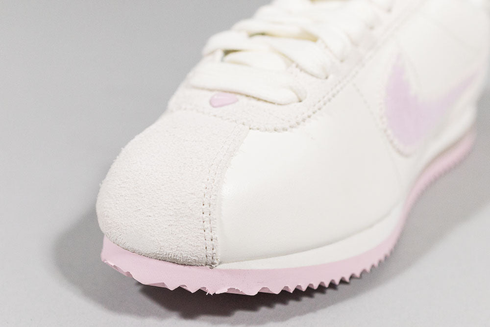 Women's Nike Cortez 'Valentine's Day' - [sku] - Lust México