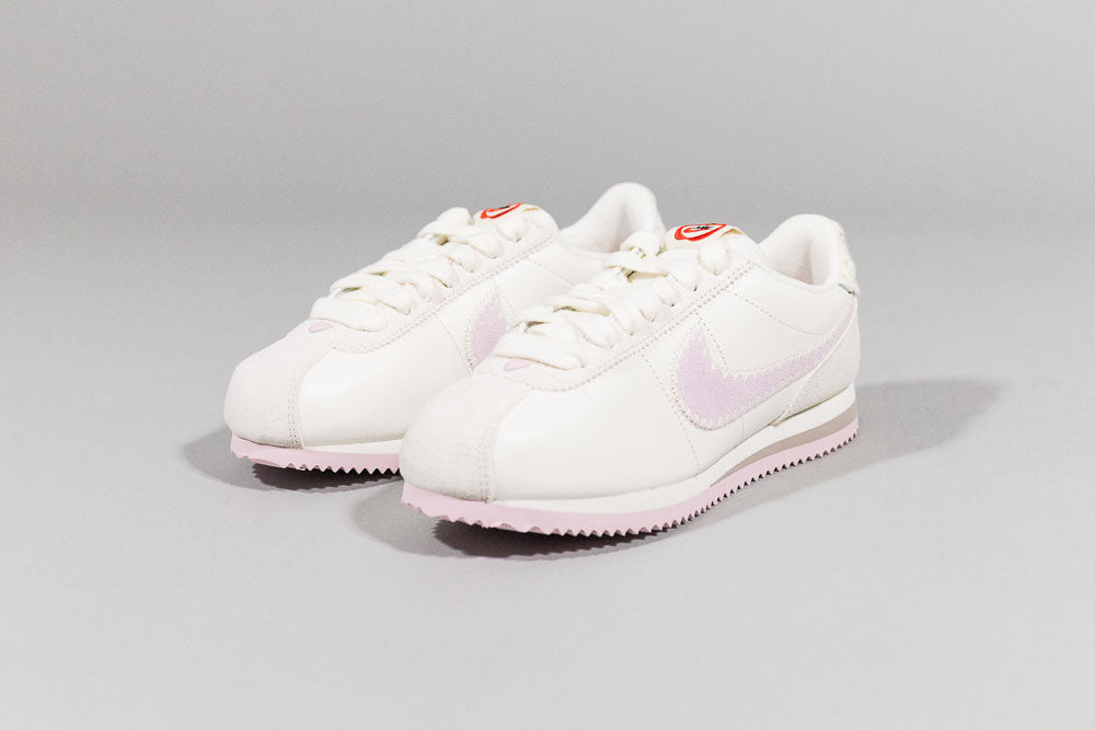Women's Nike Cortez 'Valentine's Day' - [sku] - Lust México