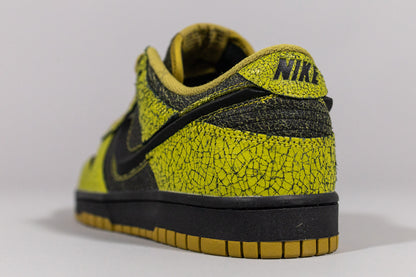 Nike Dunk Low &