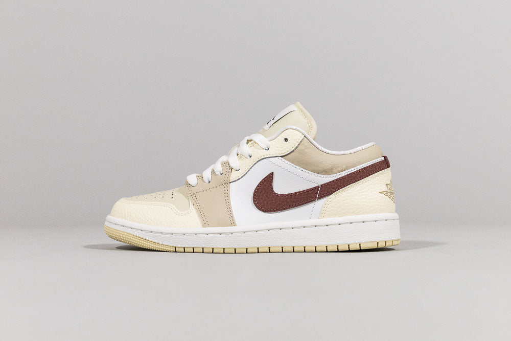 Women's Air Jordan 1 Low 'Team Gold and Red' - [sku] - Lust México
