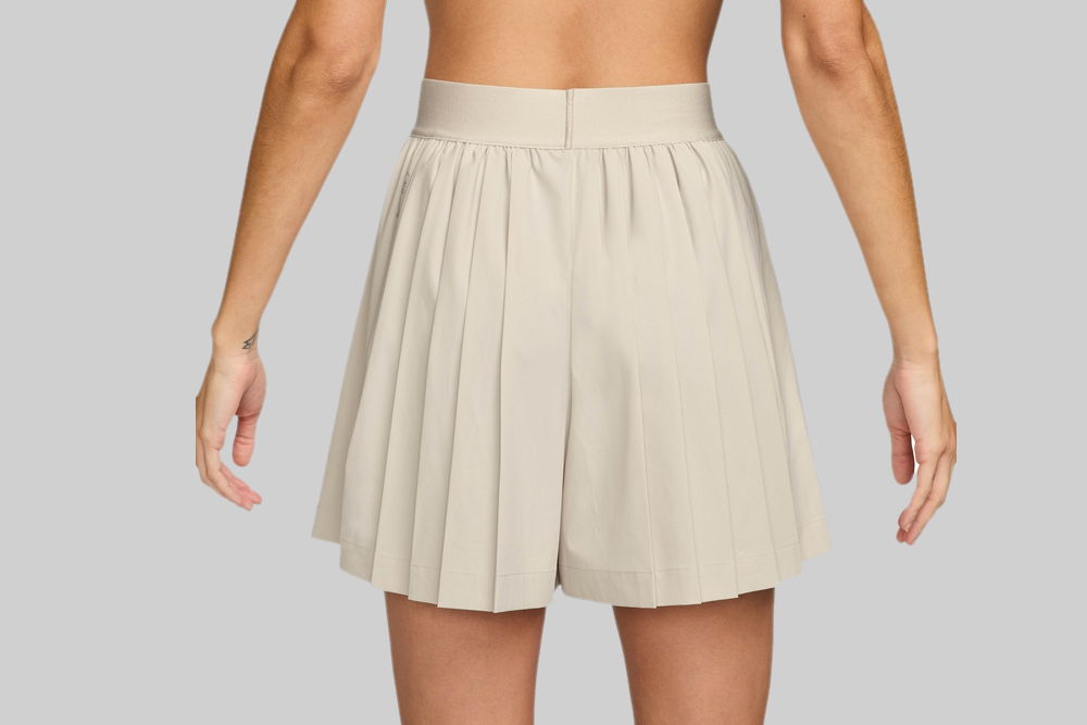 Women's Nike 24.7 PerfectStretch Dri-FIT High-Waisted Loose Pleated Shorts