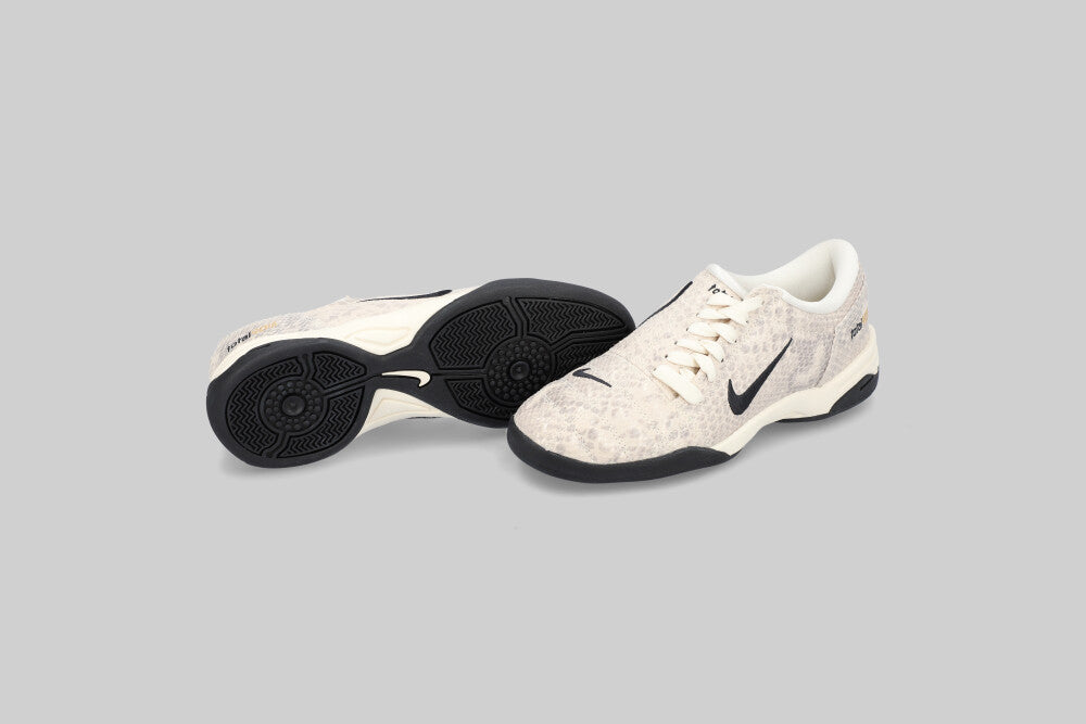 Women's Nike Total 90 SE 'Pale Ivory'