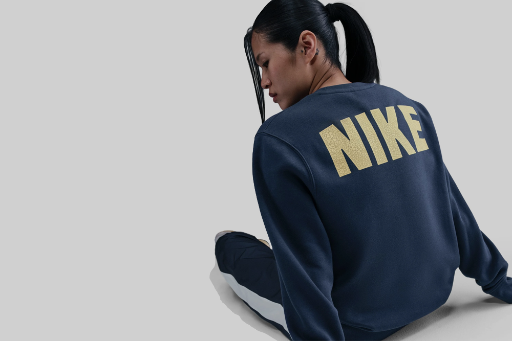 Nike x Stranger Things Fleece Crew Hoodie - IB5662-410 APP - TOP - MEN - ADULT - QS - WI - 25 en Lust México