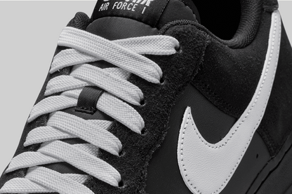 Nike Air Force 1 &