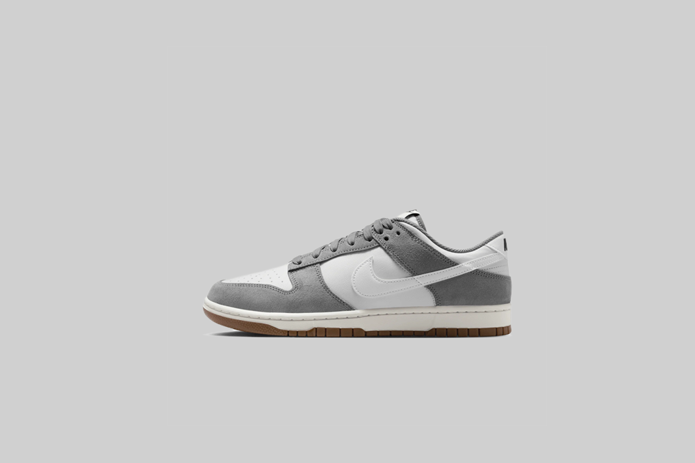 Nike Dunk Low Retro SE &