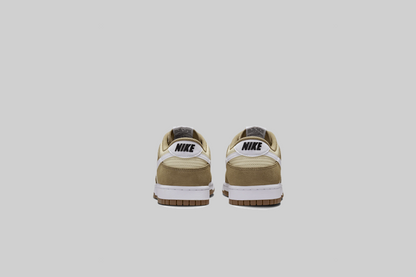 Nike Dunk Low Retro SE &