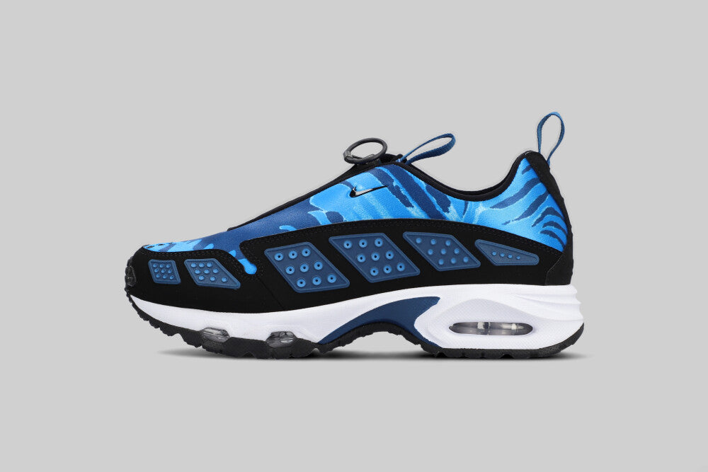 Nike Air Max SNDR 'Black and Photo Blue'