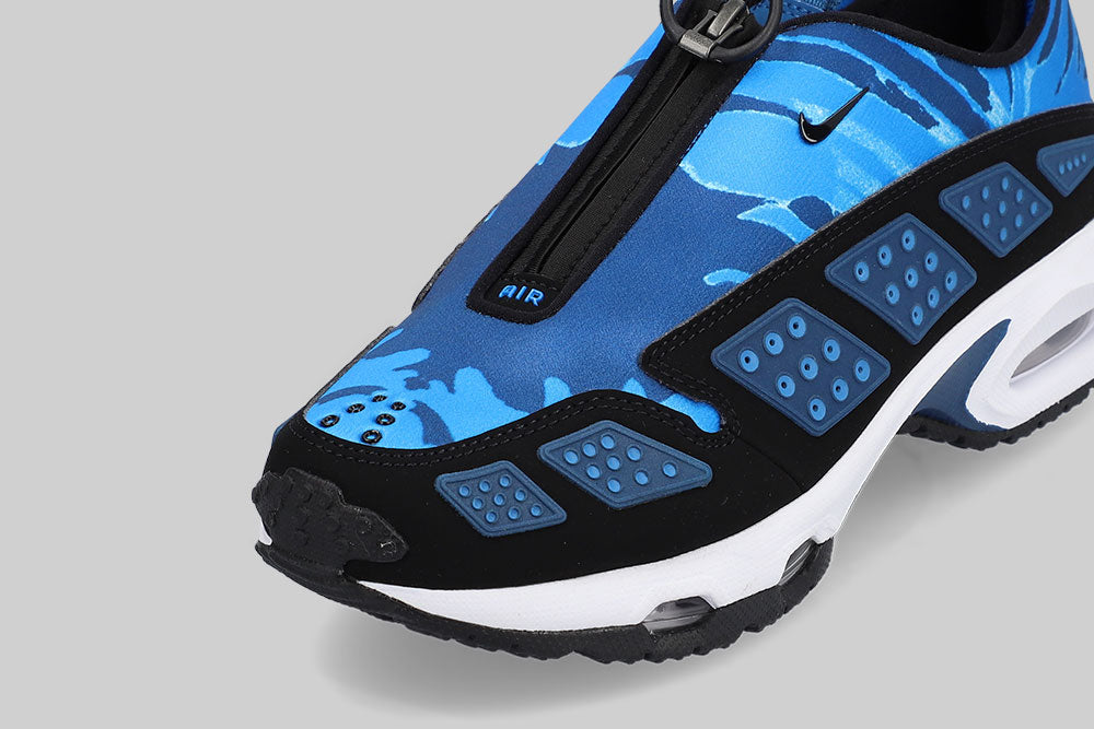 Nike Air Max SNDR 'Black and Photo Blue'