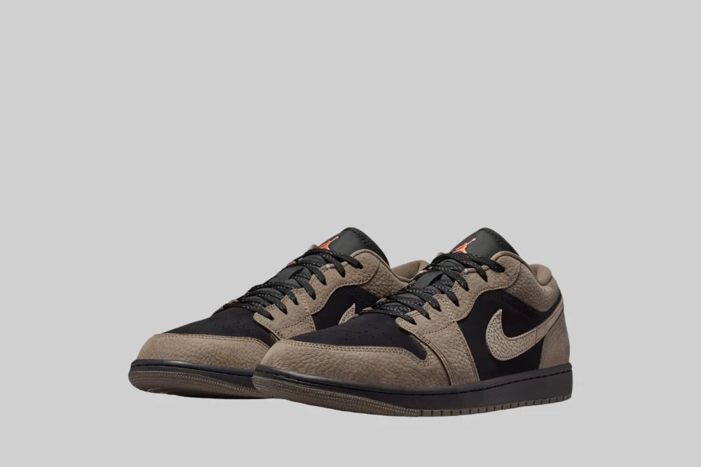 Jordan 1 Low SE 'Black' - IB7109-005