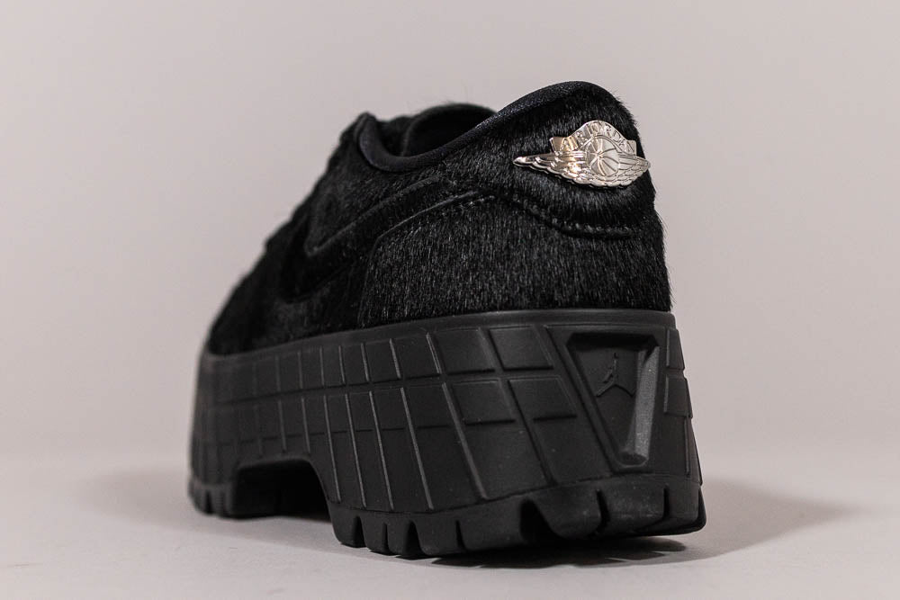Women's Air Jordan 1 Low Brooklyn 'Black and Gym Red' - [sku] - Lust México