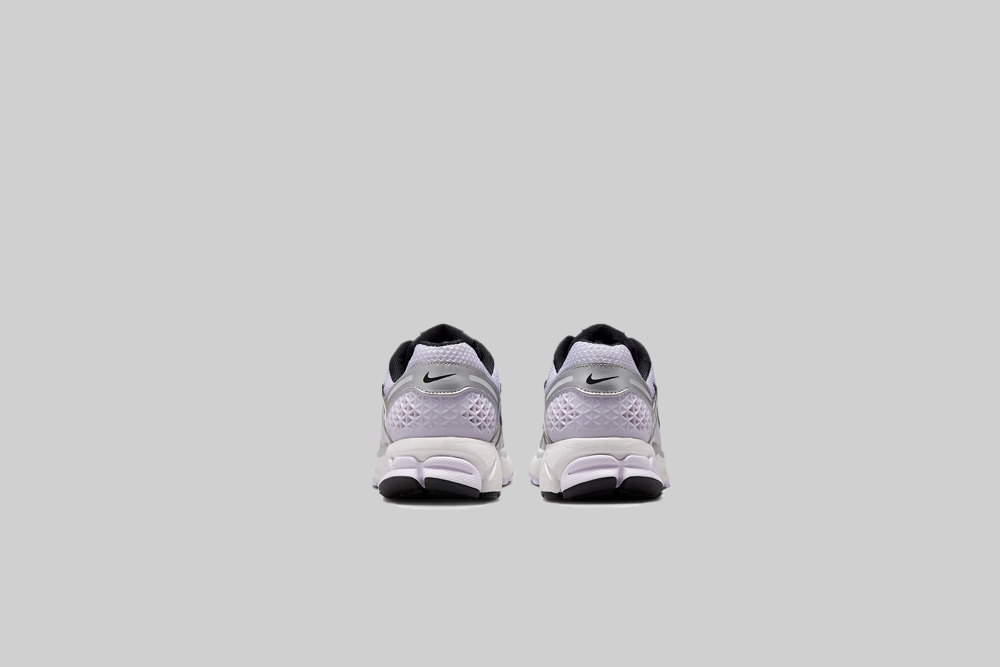 Women's Nike Zoom Vomero 5 'Barely Grape'