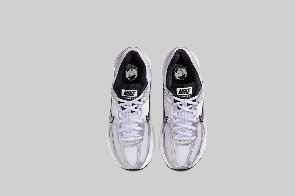 Women's Nike Zoom Vomero 5 'Barely Grape'