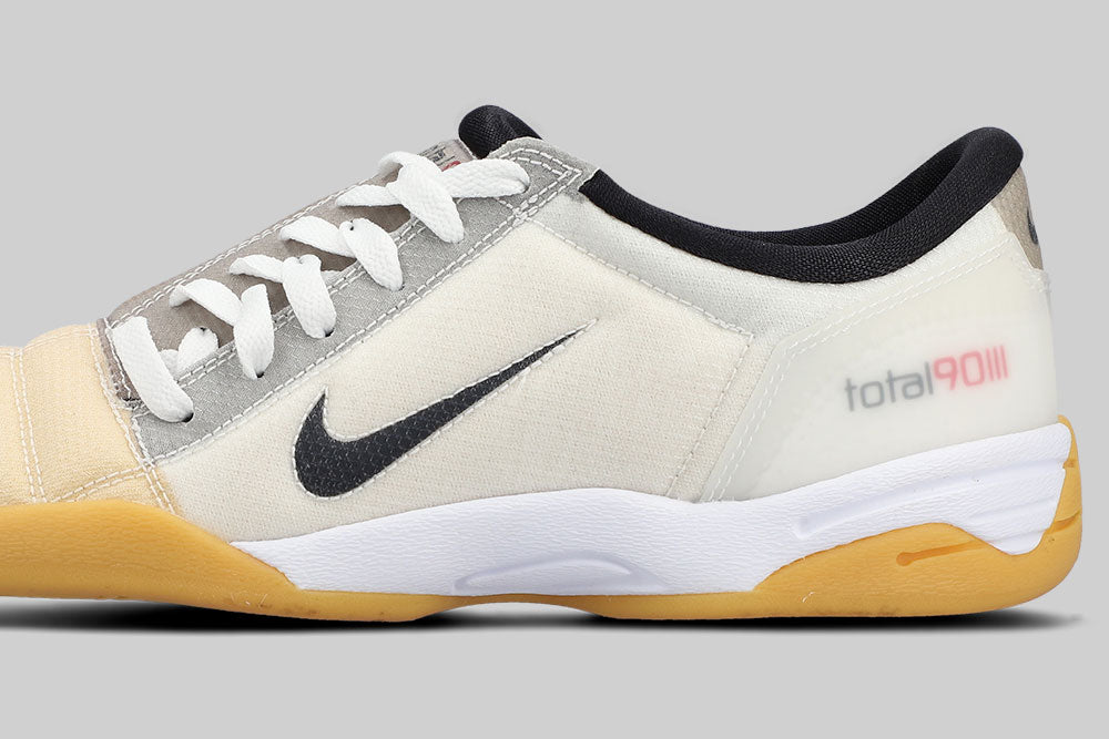 Nike Total 90 &