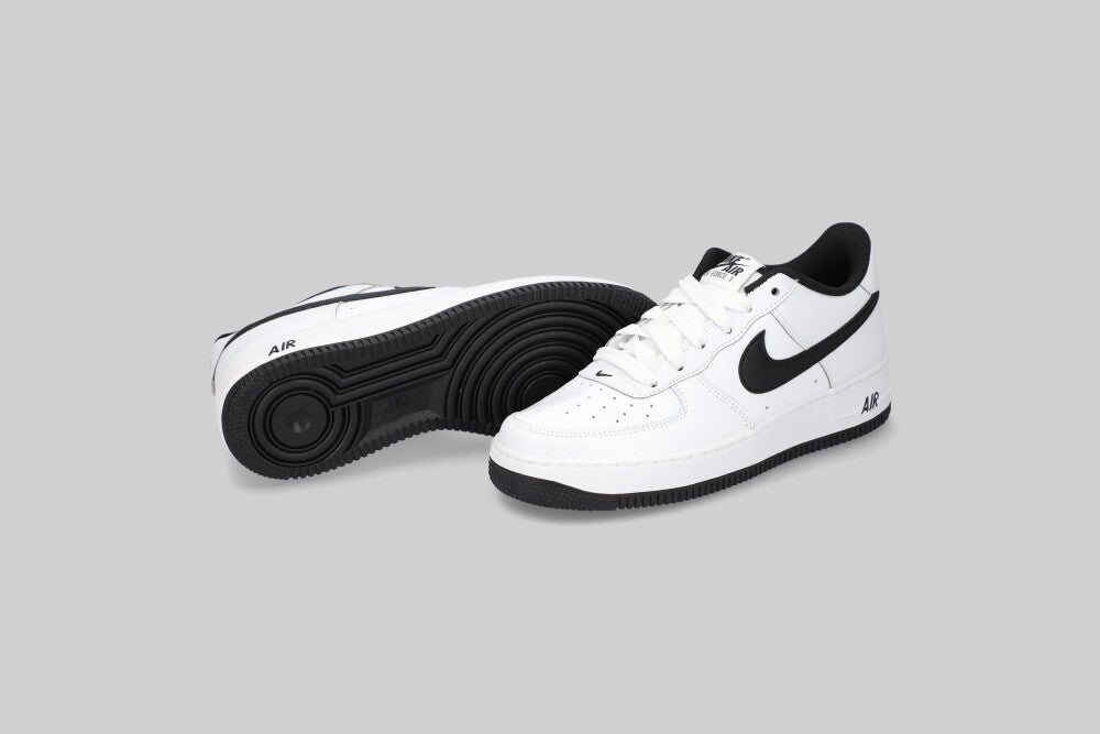 Nike Air Force 1 LV8 'White and Black' (GS)