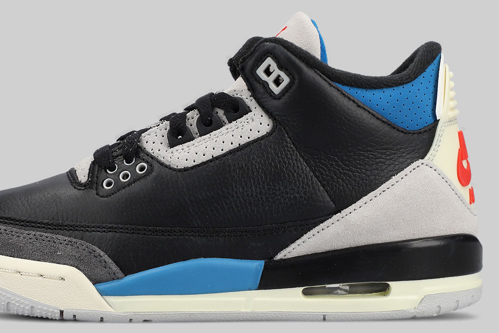 Air Jordan 3 &