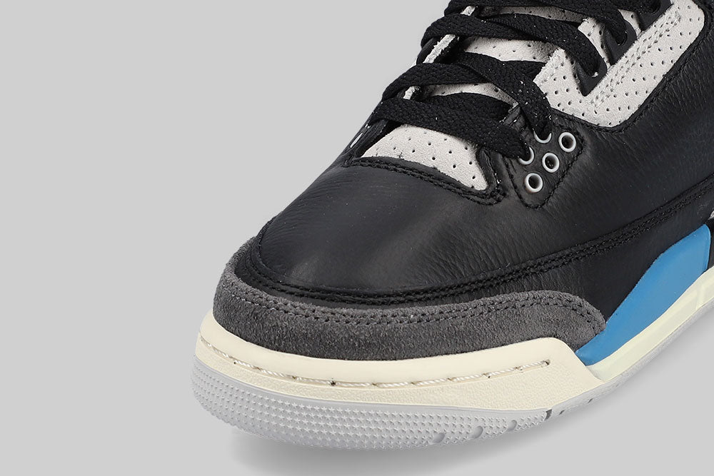Air Jordan 3 &