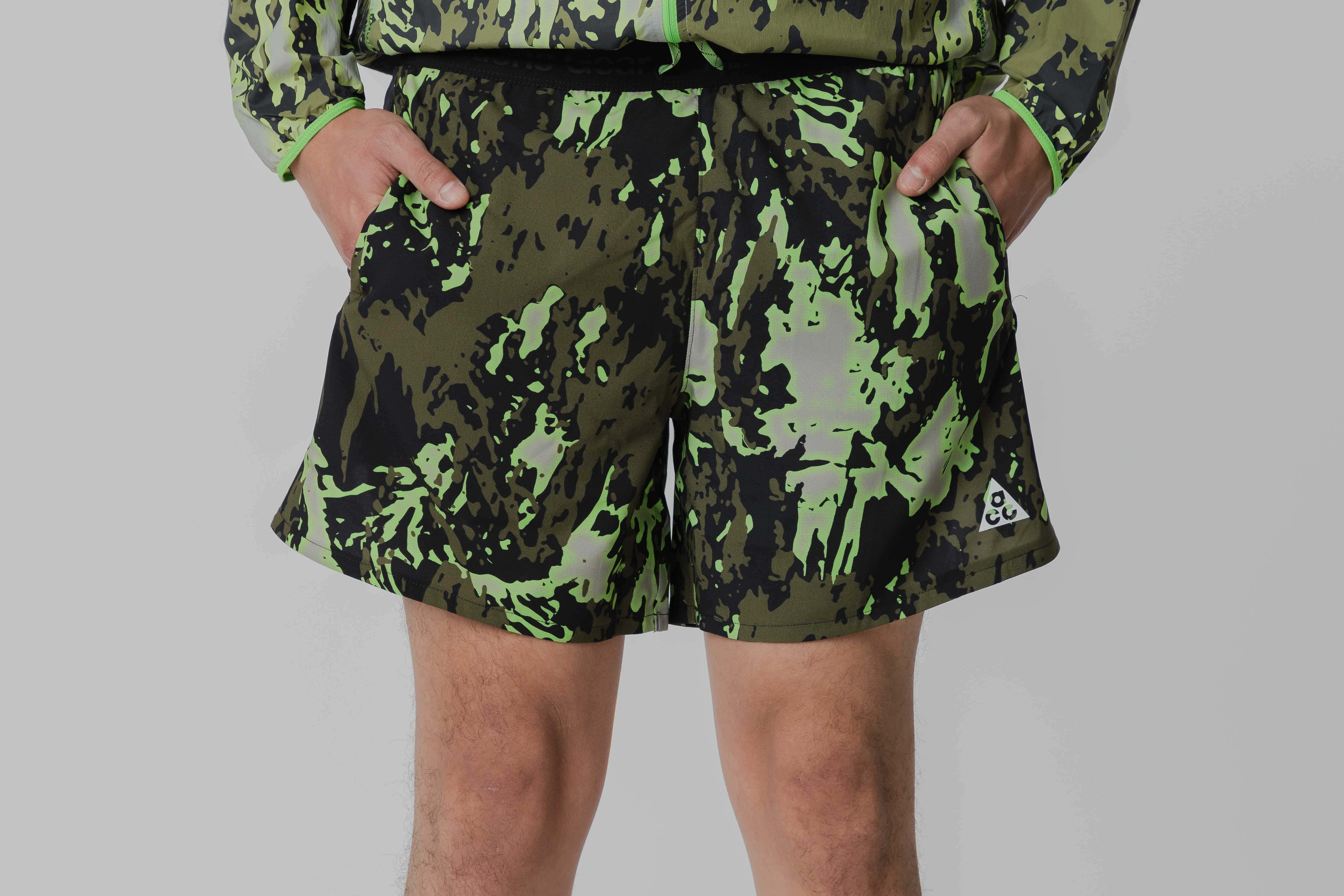 Nike ACG Trail Energy Short College - IF2165-009 - Lust México