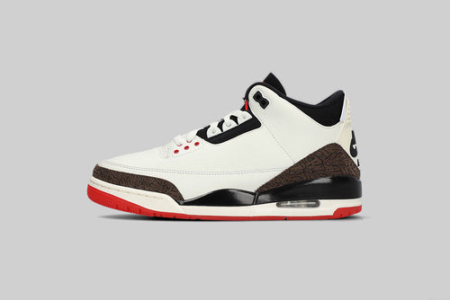 Air Jordan 3 'Sail and University Red' - IF4396-103 - Lust México