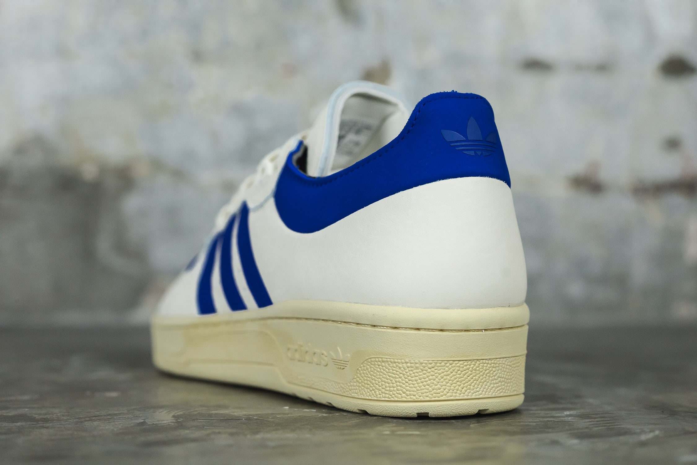 adidas Rivalry Low 86 &