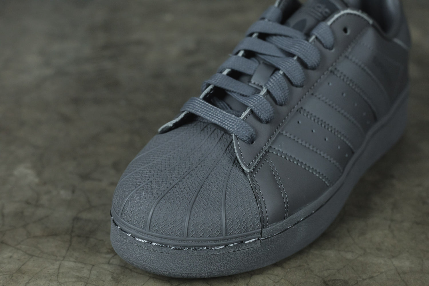 adidas Superstar XLG &quot;Grey Four&quot;