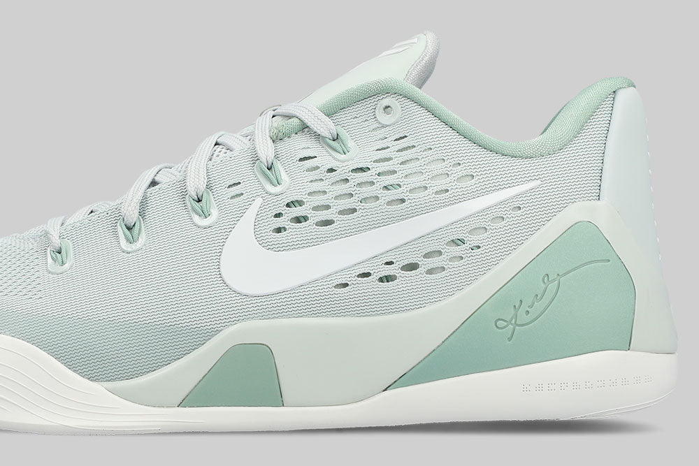 Nike Kobe IX Elite Low EM Protro 'Light Silver Steam' - IH1401-003 - Lust México
