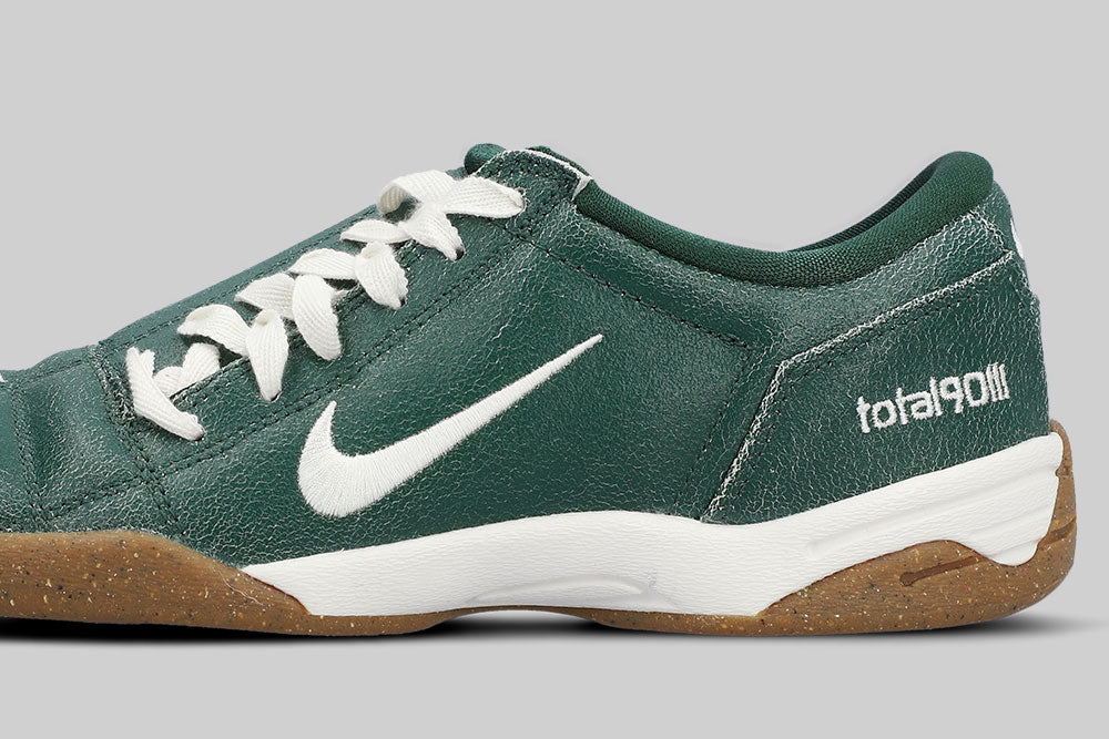 Nike Total 90 'Fir and Gum Med Brown'