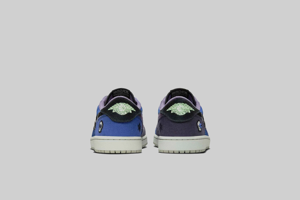 Air Jordan 1 Low OG 'Regency Purple and Dark Raisin' - IH2309-500