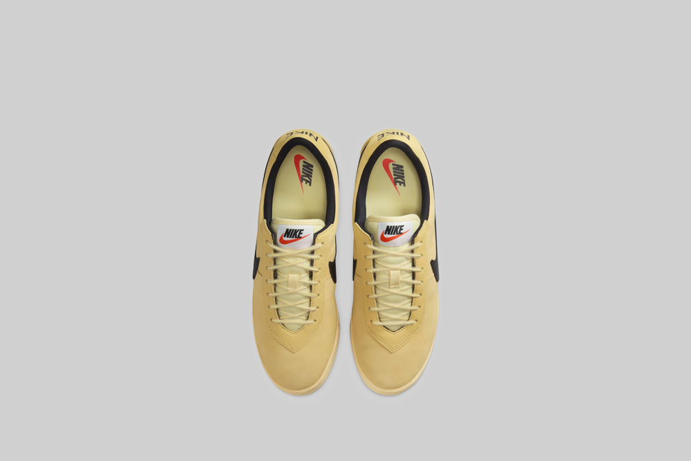 Nike Astrograbber 'Soft Yellow and Black'