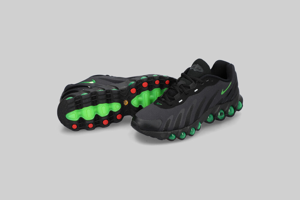 Nike Air Max Dn8 'Black and Green Strike'