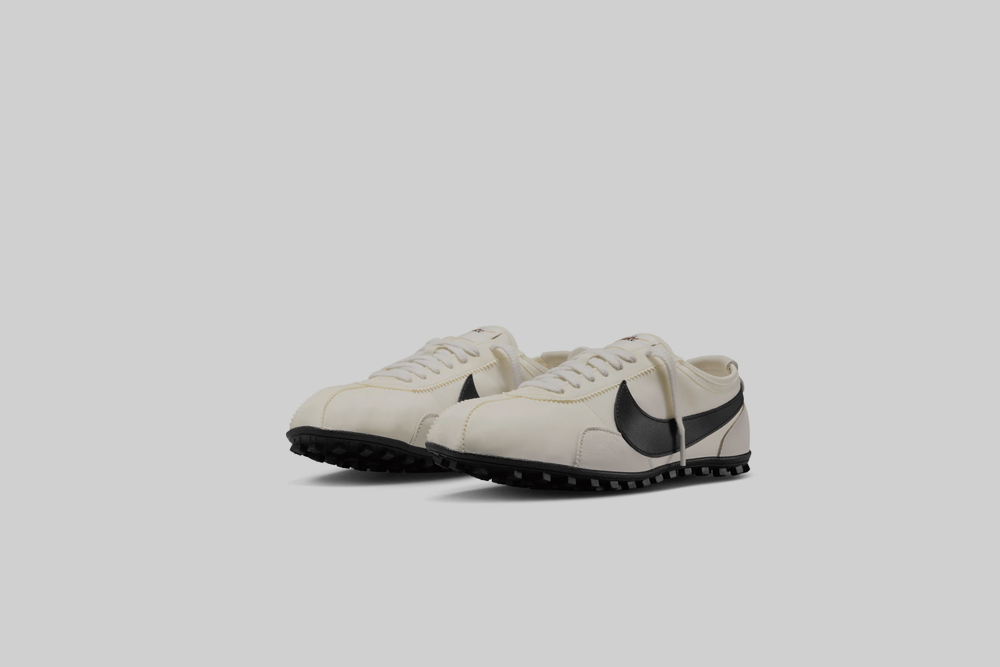 Women's Nike Moon 'Soft Pearl and Black' - II0407-001 - Lust México