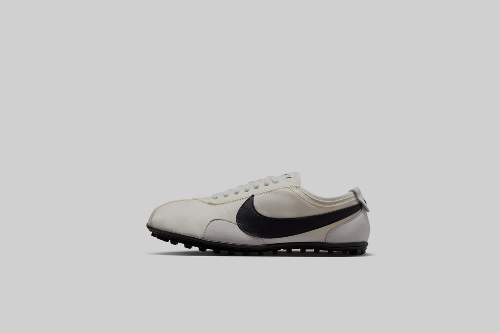 Women's Nike Moon 'Soft Pearl and Black' - II0407-001 - Lust México