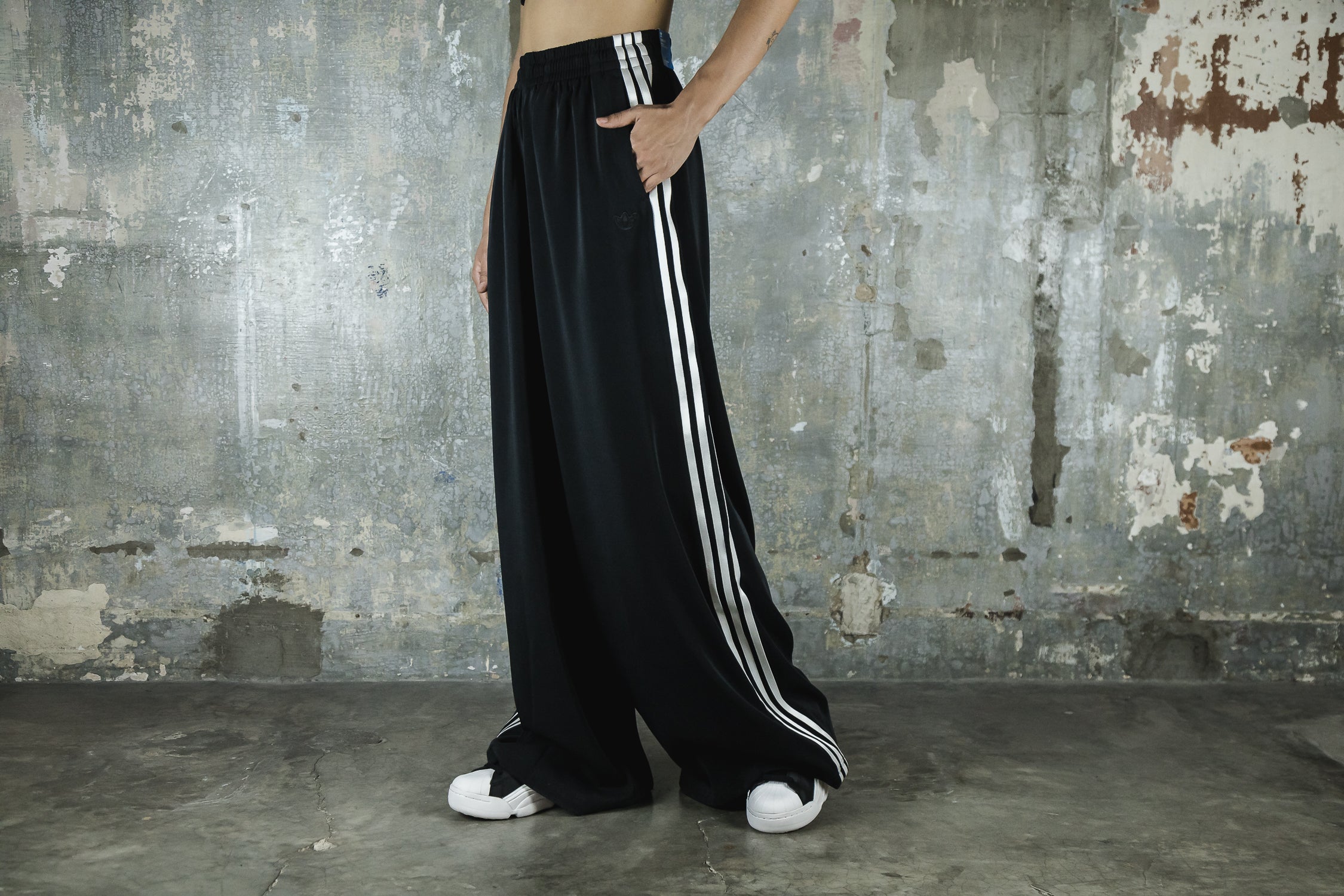 Women's adidas Blue Version Wide Leg Satin Pants – Lust México