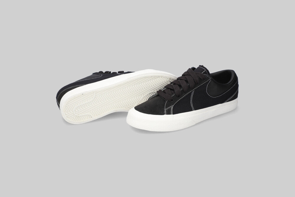 Nike Blazy 'Black and Sail' - IM2523-001 - Lust México