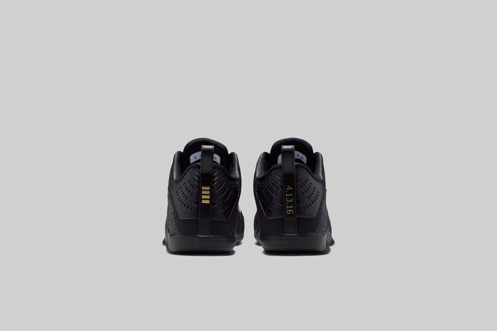 Nike Kobe 11 Elite Protro 'Black and Metallic Gold' - IM4260-001 - Lust México