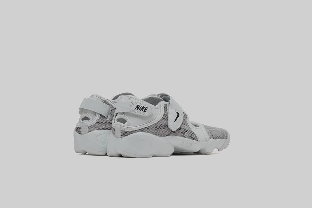 Women's Nike Air Rift 'Photon Dust' - IM5739-001 FTW - SNEAKERS - WOMEN - ADULT - INLINE - WI - 25 en Lust México