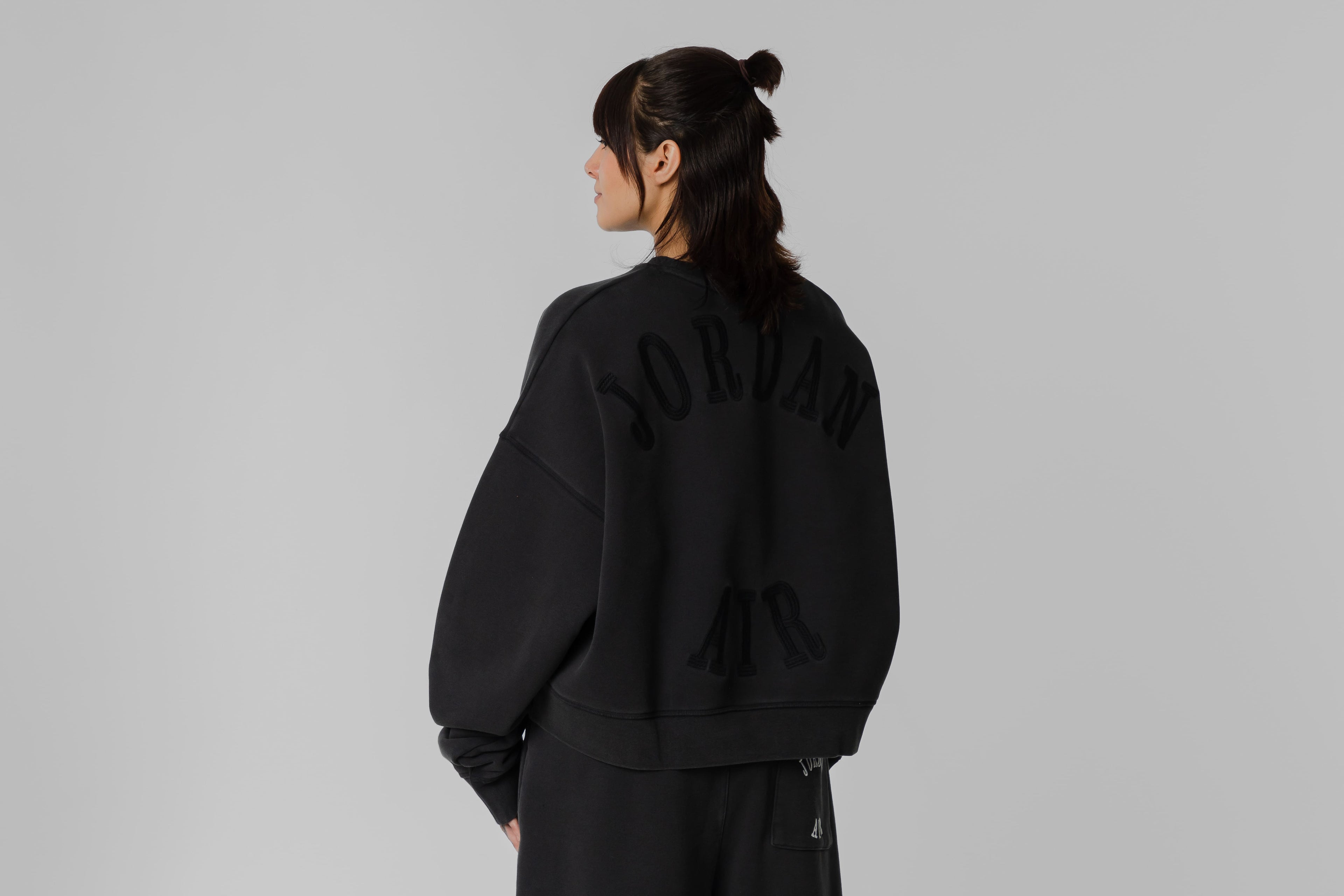 Jordan x IH Cropped Sweatshirt - IM7397-010 - Lust México