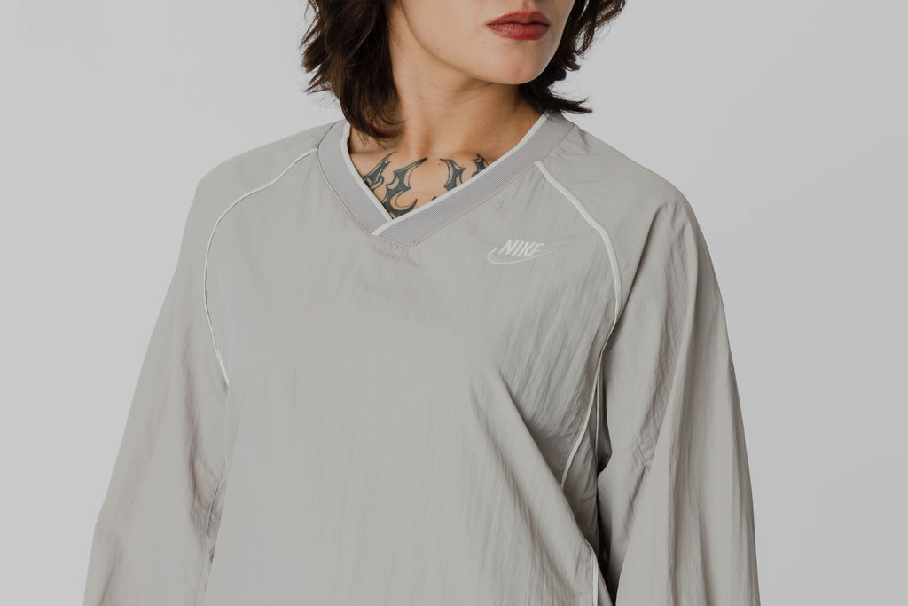 Women's Nike Sportswear Windrunner Pullover -  IM7447-009 - Lust México