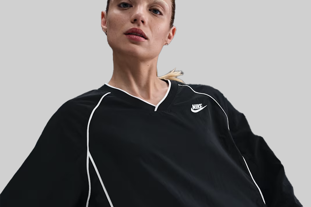 Womens' Sportswear Windrunner Top - IM7447-010