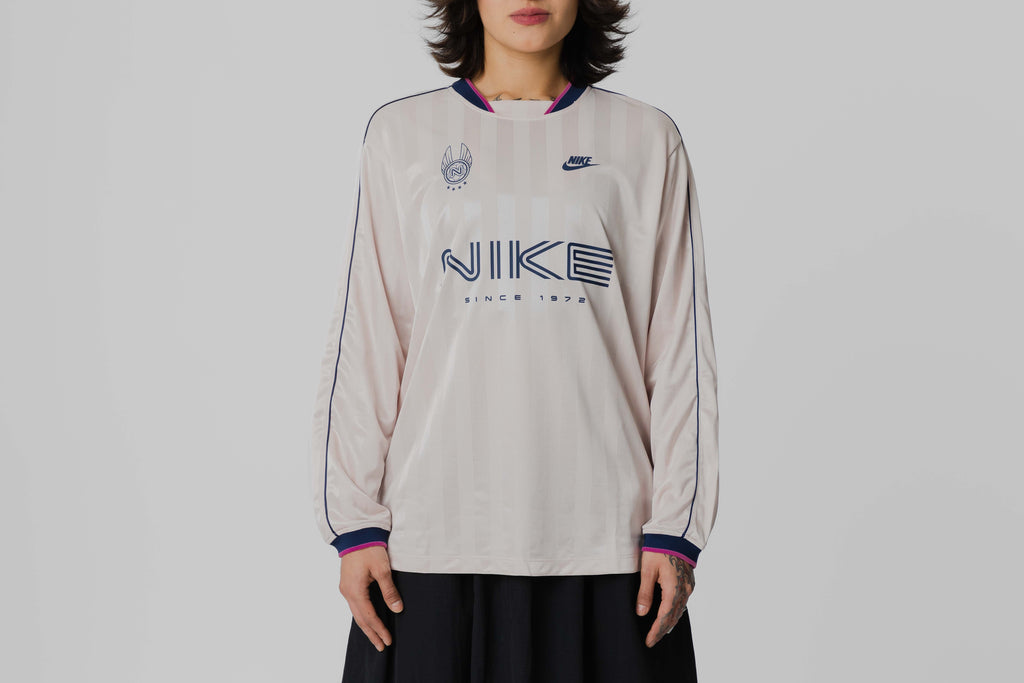 Women's Nike Sportswear Long-Sleeve Jersey - IM7452-667